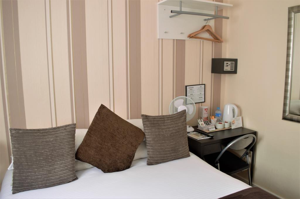 Kipps Backpackers Canterbury Eksteriør billede