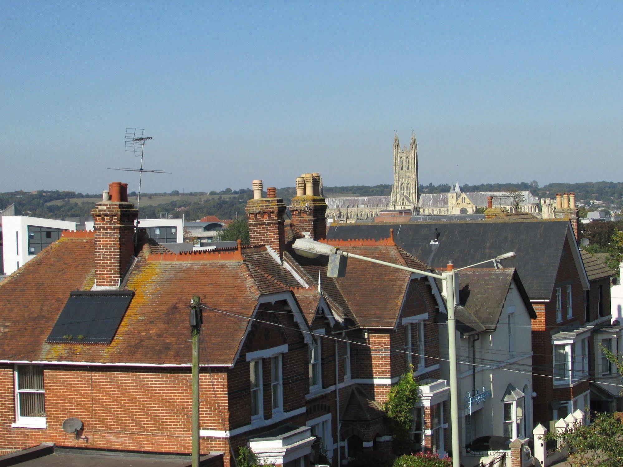 Kipps Backpackers Canterbury Eksteriør billede