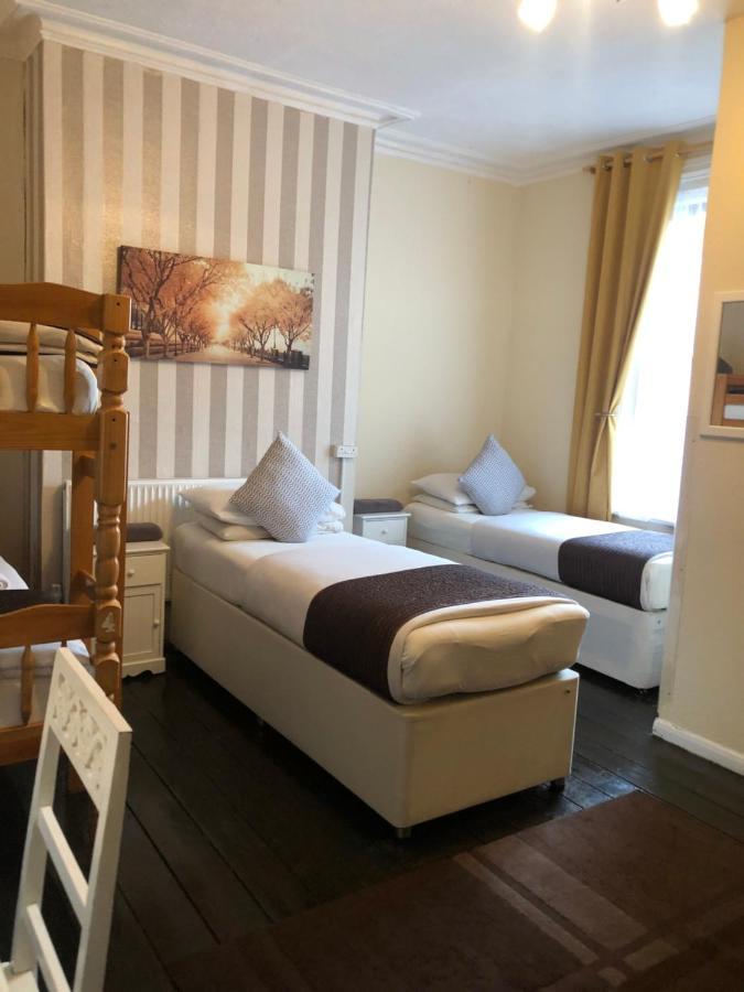 Kipps Backpackers Canterbury Eksteriør billede